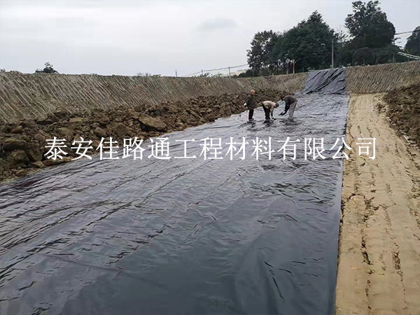 從生產(chǎn)入手提升防滲膜基本性能 從生產(chǎn)入手提升防滲膜基本性能