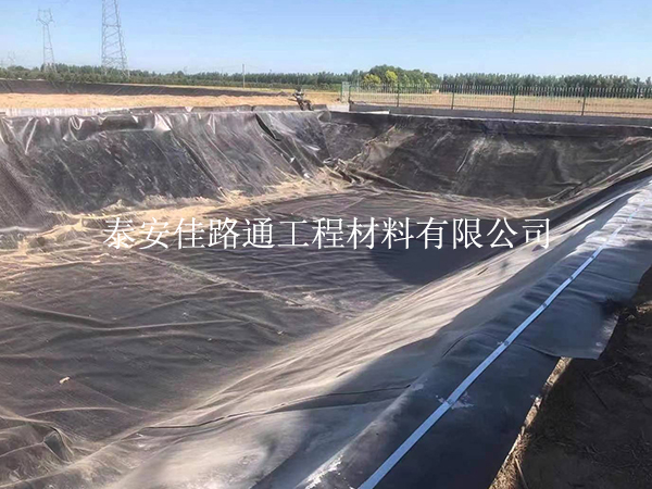 市場上選購水產(chǎn)養(yǎng)殖防滲膜須注意細節(jié)要點 市場上選購水產(chǎn)養(yǎng)殖防滲膜須注意細節(jié)要點