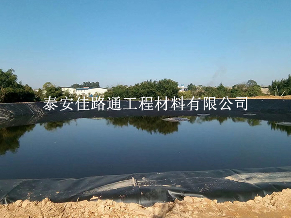關(guān)于垃圾填埋場(chǎng)防滲膜有哪些施工要求？